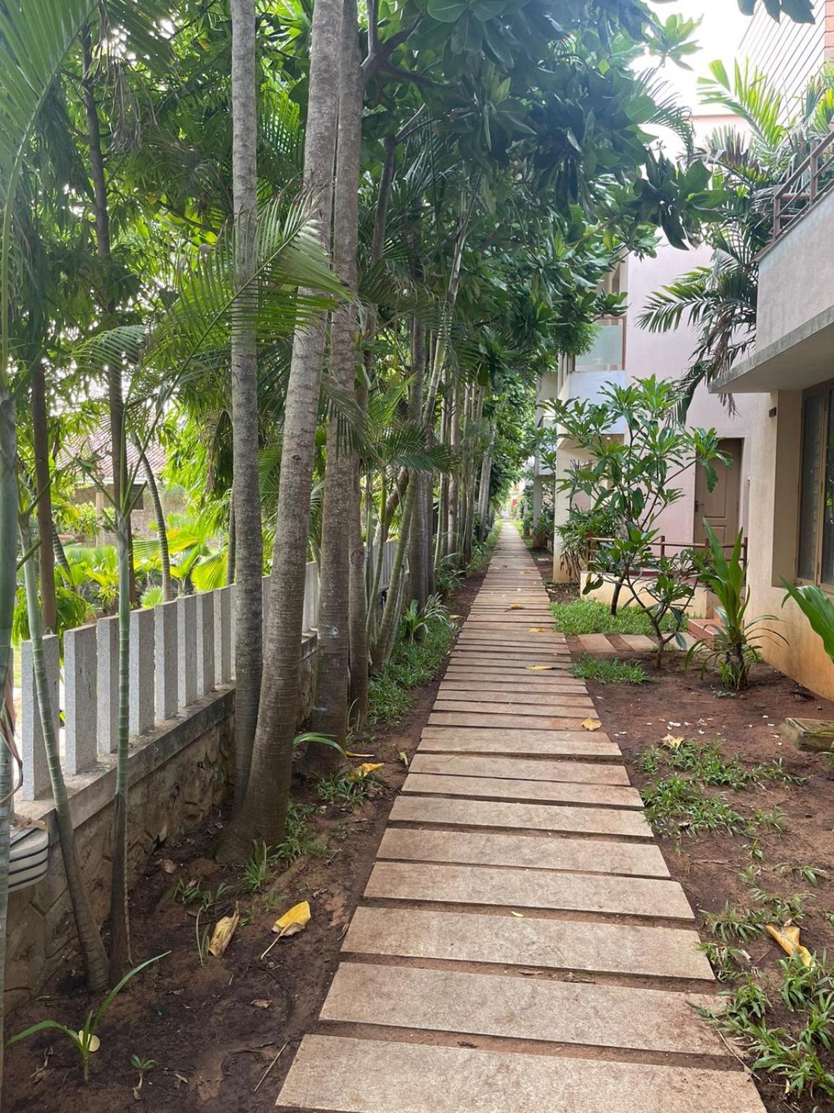 Barefootbay - Villa With Private Beach Access Madrás Exterior foto